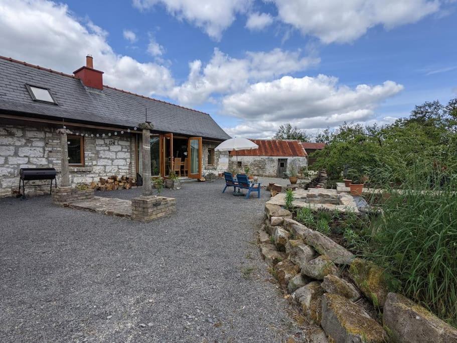 Secluded Private Cottage Hot-Tub, Sauna & Fire-Pit Carrick on Shannon المظهر الخارجي الصورة